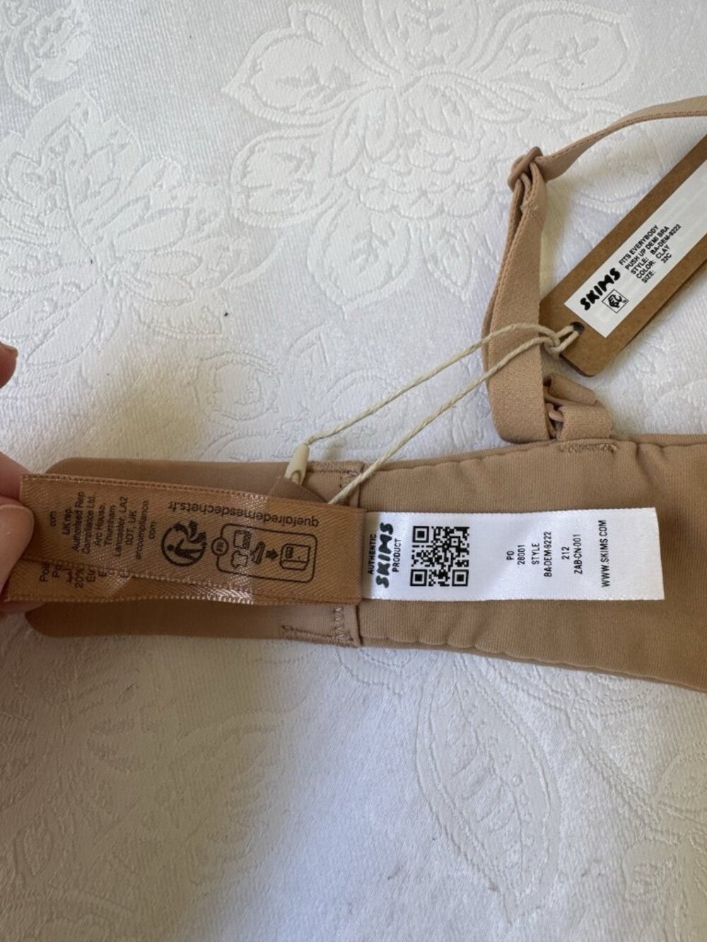 NEW SKIMS Fits Everybody Push-Up Demi Bra Clay Nude 32C 32 C NEW NWT - Picture 10 of 14